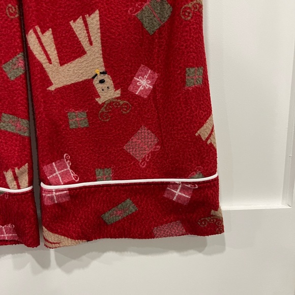 Old Navy girl’s Christmas PJ bottom - Picture 6 of 8